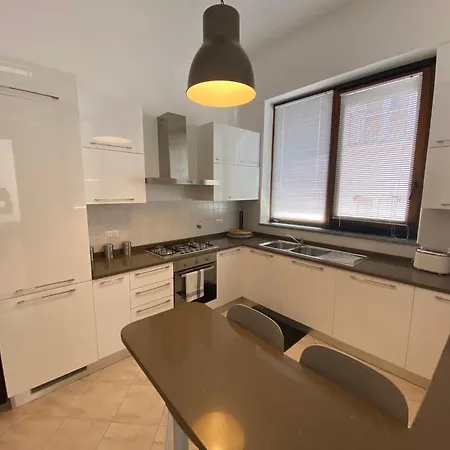 Housing Lipari